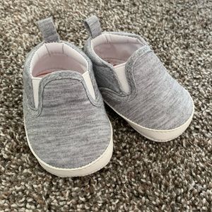4 for $20🎉Carters brand new newborn baby shoes and socks